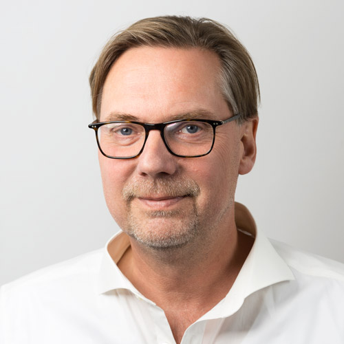 Dr. Martin Rohrer